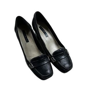 Bandolino Classic Black Leather Loafers